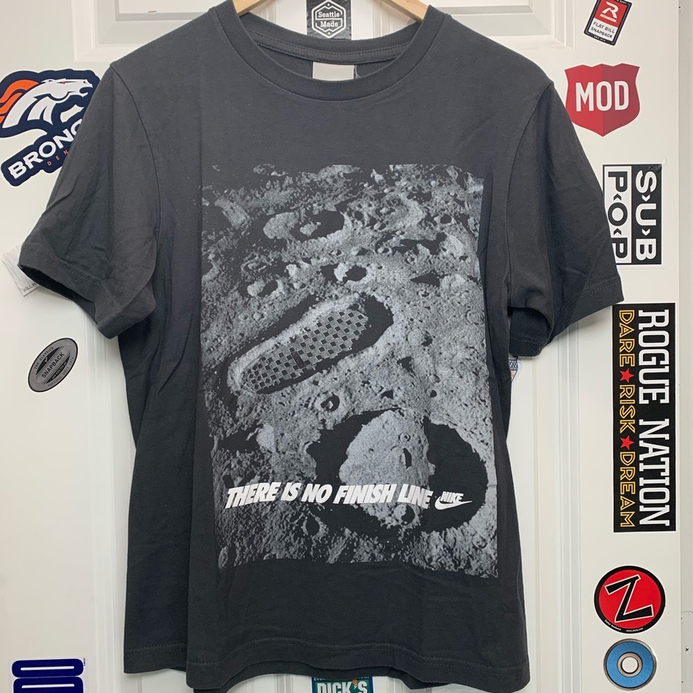 Vintage Nike graphic tee